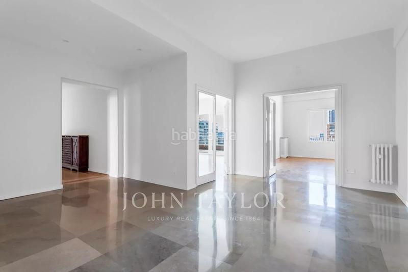 Foto 4b0a5ad9-ae85-4291-8131-74198405d99c. Rent flat with heating parking in Hispanoamérica-Bernabéu Madrid