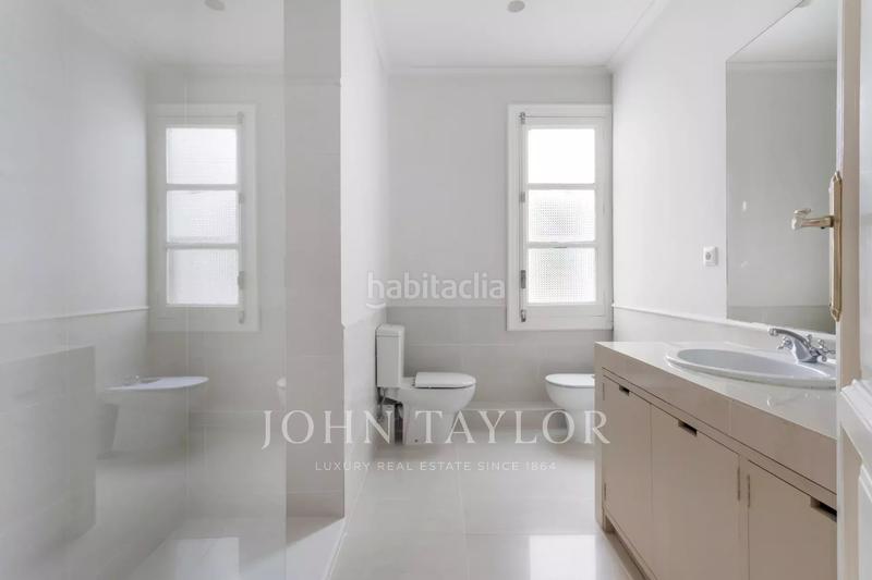 Foto 1afe33f6-f690-4508-96b1-5ffcb054b886. Rent flat with heating parking in Ríos Rosas-Nuevos Ministerios Madrid