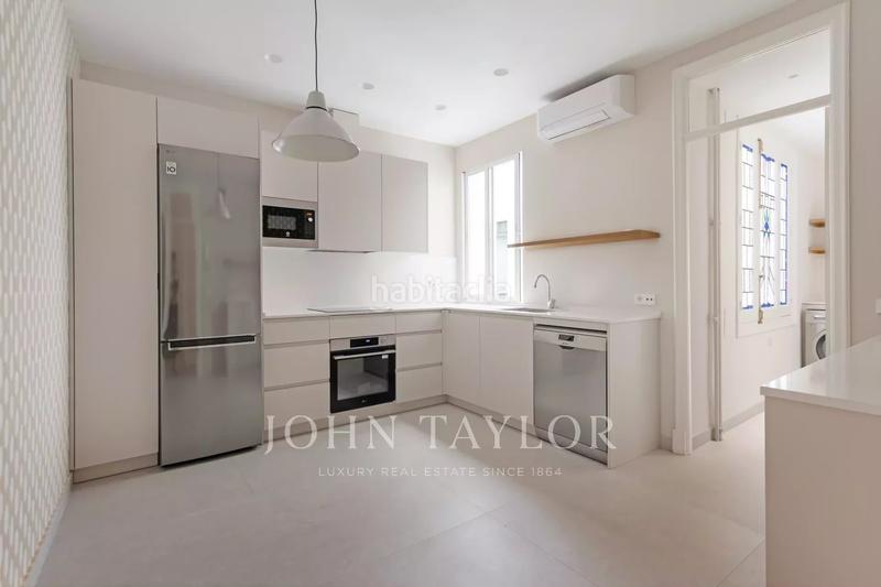 Foto d767cd47-3261-421a-9d31-c715a7ff3984. Rent flat with heating parking in Ríos Rosas-Nuevos Ministerios Madrid