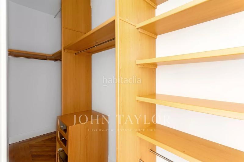 Foto 98cb7eec-e276-4176-b442-4aab896f6b87. Lloguer pis amb calefacció aparcament a Ríos Rosas-Nuevos Ministerios Madrid