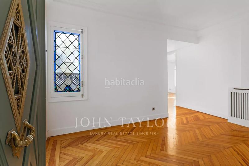 Foto 9e3a1925-0c41-4243-96e2-42b441fb1afb. Lloguer pis amb calefacció aparcament a Ríos Rosas-Nuevos Ministerios Madrid