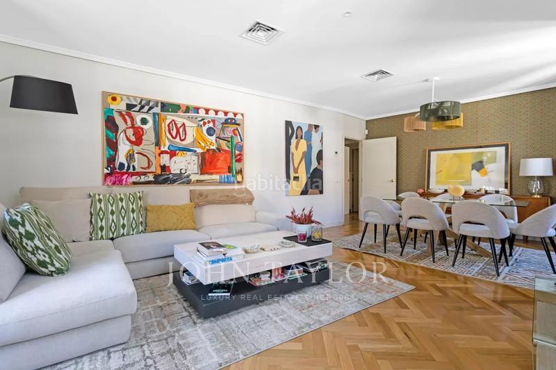 Foto 77e99f2f-25e4-4ba8-81a4-977151692b43. Piso en Justicia-Chueca Madrid