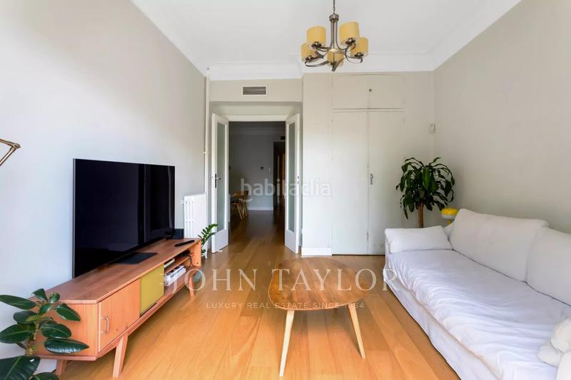 Foto 21be2d6e-479b-42db-a417-7e35c83f2236. Etagenwohnung mit heizung in Guindalera Madrid