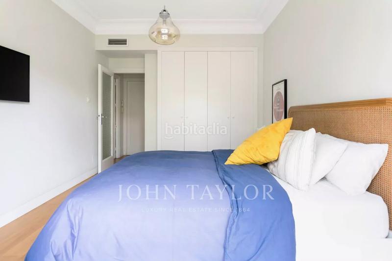 Foto b50a1fde-35a4-4e6d-b2e9-afcc9b0aedf1. Etagenwohnung mit heizung in Guindalera Madrid