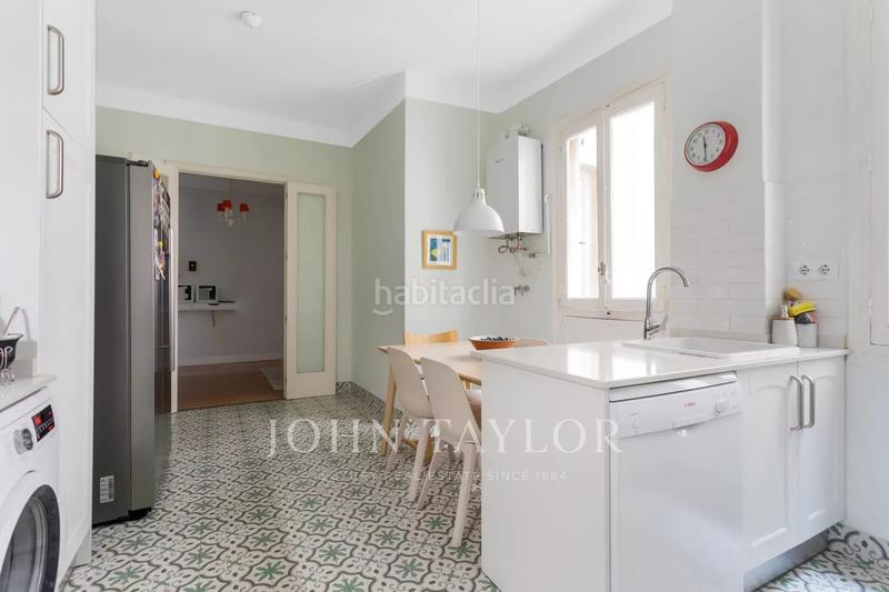 Foto 94f62f24-0c0b-4171-a8f8-5674bf800715. Piso en Guindalera Madrid