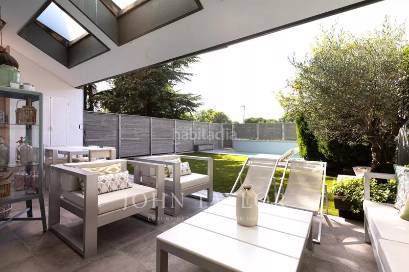 Foto 49d737aa-04ad-43e0-822f-74a9a9030958. Reihenhaus mit heizung parking pool in La Finca Pozuelo de Alarcón