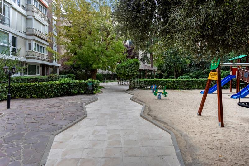 Foto b1759c72-42a7-4b8e-a8ff-e65f8a0b0ad5. Miete etagenwohnung mit heizung parking pool in Nueva España Madrid