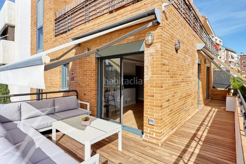 Foto 9ab1bc85-e47a-48df-a417-977bfcf5270b. Location attique avec chauffage parking piscine dans Madrid