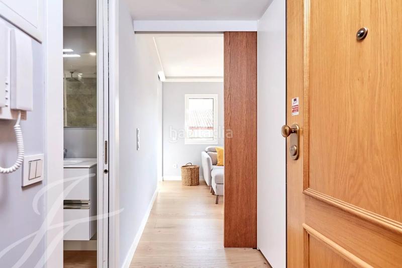 Foto 31c3acca-efbb-436c-bb96-61986a8a07b7. Rent penthouse with heating parking pool in Nueva España Madrid