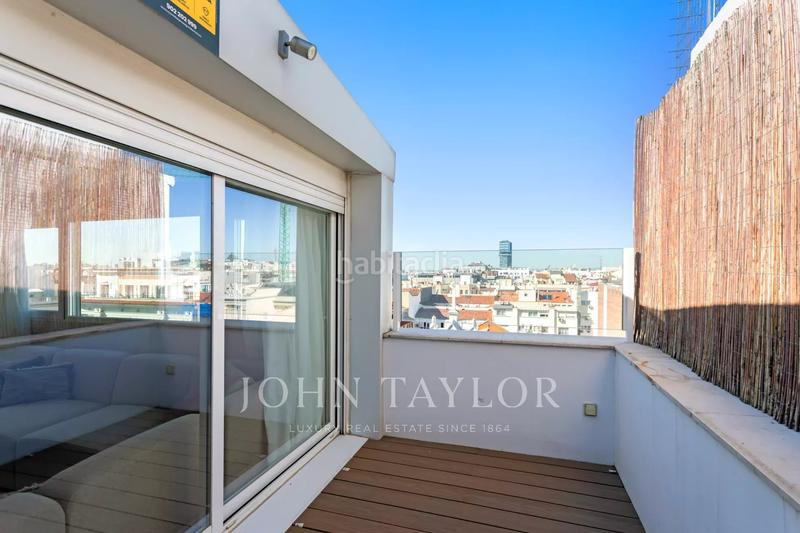 Foto aa7055a8-cd3a-417a-825b-1906bbebb8f4. Dachwohnung mit heizung in Recoletos Madrid