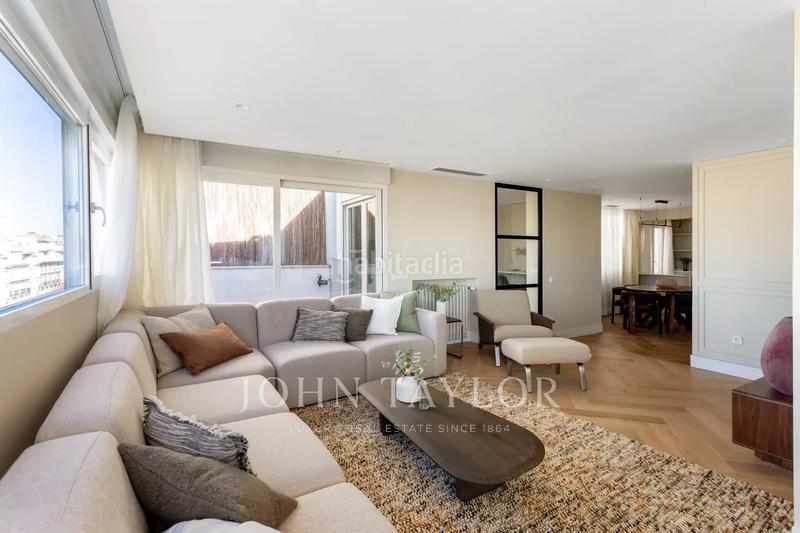 Foto 55da5384-479e-4637-89e8-33f37da2edfe. Penthouse with heating in Recoletos Madrid