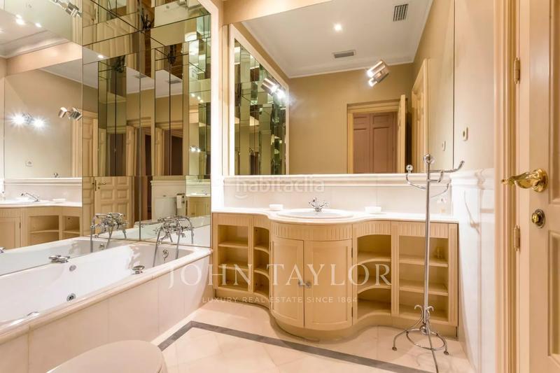 Foto 31ad3883-a3f4-49e4-8aff-547022c0e8d8. Location appartement avec chauffage dans Justicia-Chueca Madrid