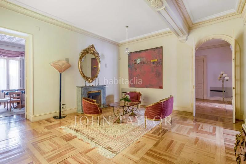 Foto 02956946-65eb-4d4d-8fa8-bf6e6a926373. Miete etagenwohnung mit heizung in Justicia-Chueca Madrid