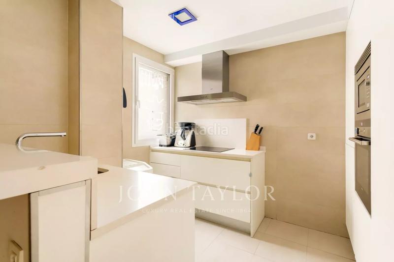 Foto 39ac0f29-3460-4a62-a37a-1e6876c27e45. Appartement avec chauffage dans Argüelles Madrid