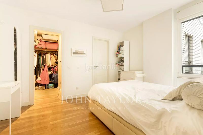 Foto 9165f941-2803-4ad3-a1a8-b0c7e865eed6. Appartement avec chauffage dans Argüelles Madrid