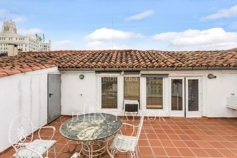 Foto cb7df981-c036-4b9b-9e11-4ba1fc7111a7. Dachwohnung mit heizung in Justicia-Chueca Madrid
