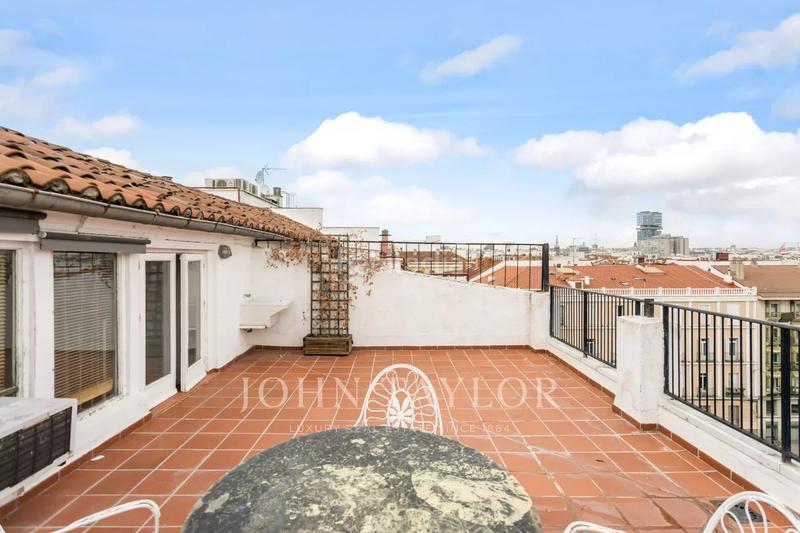 Foto ba77b339-fd06-4db3-bf51-4354ac03584e. Penthouse with heating in Justicia-Chueca Madrid
