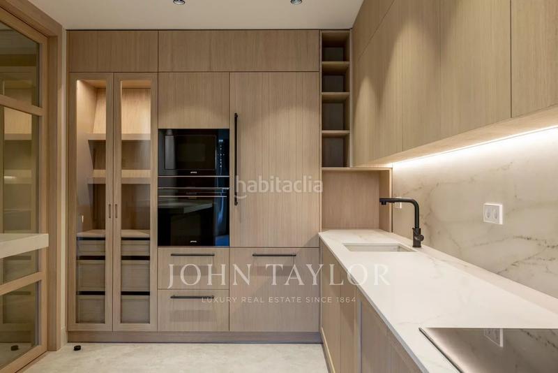 Foto df3be507-28b9-4fff-b97d-f93e6eb0fa6c. Appartamento con riscaldamento in Castellana Madrid