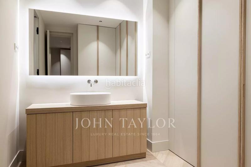 Foto 09f83d87-41c9-4933-b617-0760d6bdfcb3. Appartement avec chauffage dans Castellana Madrid