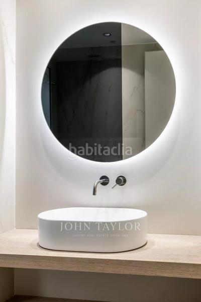 Foto f9b391f2-544f-41ae-8412-0ad6ee3dfff1. Etagenwohnung mit heizung in Castellana Madrid