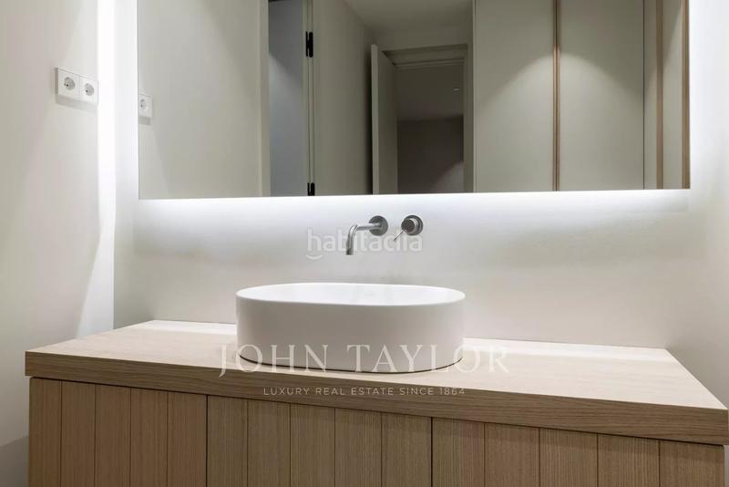 Foto e900edef-291f-4d61-9063-9a94e2049995. Flat with heating in Castellana Madrid