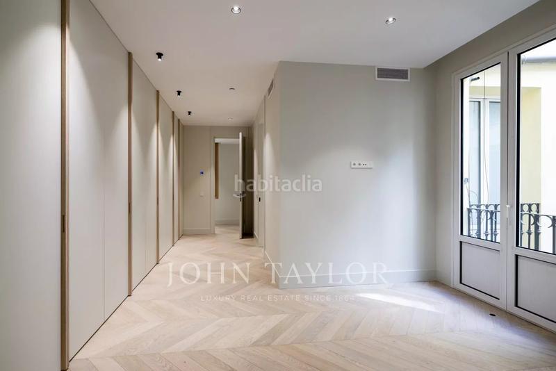 Foto 8955a46b-ea42-4076-a20c-47504858b694. Piso en Castellana Madrid