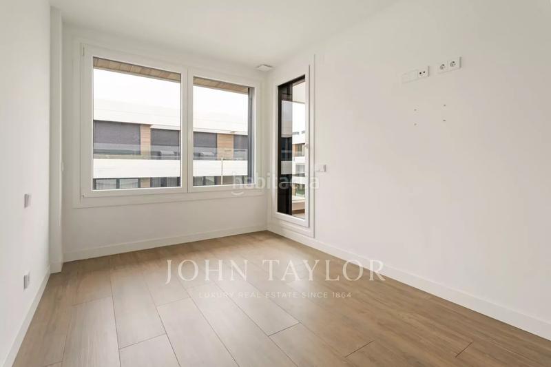 Foto 45ddc6ca-1aec-48c8-98d8-da561592e60c. Miete dachwohnung mit heizung parking in Encinar de los Reyes La Moraleja