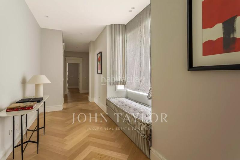 Foto 1cf29e86-343c-438a-8daa-1631a73e5731. Rent flat with heating parking in Castellana Madrid