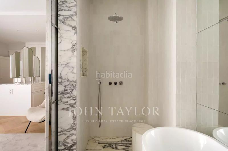 Foto 48affdbd-485d-45bf-b889-4cbe6af8c815. Rent flat with heating parking in Castellana Madrid