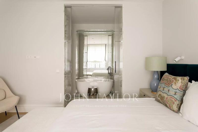 Foto 5dbb4663-e2c8-4643-b928-f6acb6d1c330. Rent flat with heating parking in Castellana Madrid