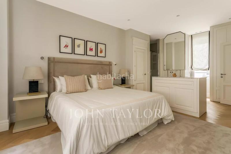Foto 61bd8e6a-ed06-4d66-9aa3-0dee0486ffb7. Rent flat with heating parking in Castellana Madrid