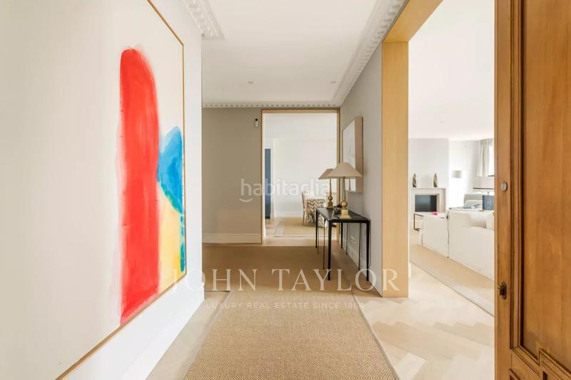 Foto acdc2573-3823-4d1d-95f0-6efa0ee98074. Rent flat with heating parking in Castellana Madrid