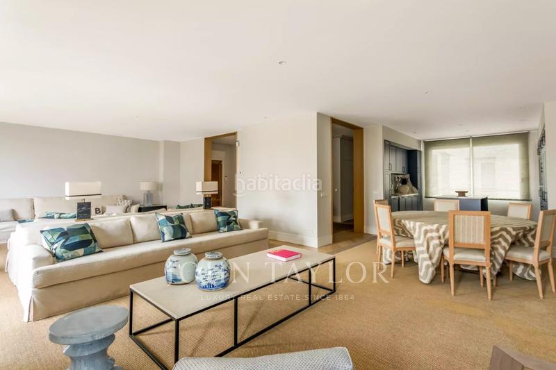 Foto af627ead-1cea-4db6-abae-506ad09c2c3f. Rent flat with heating parking in Castellana Madrid