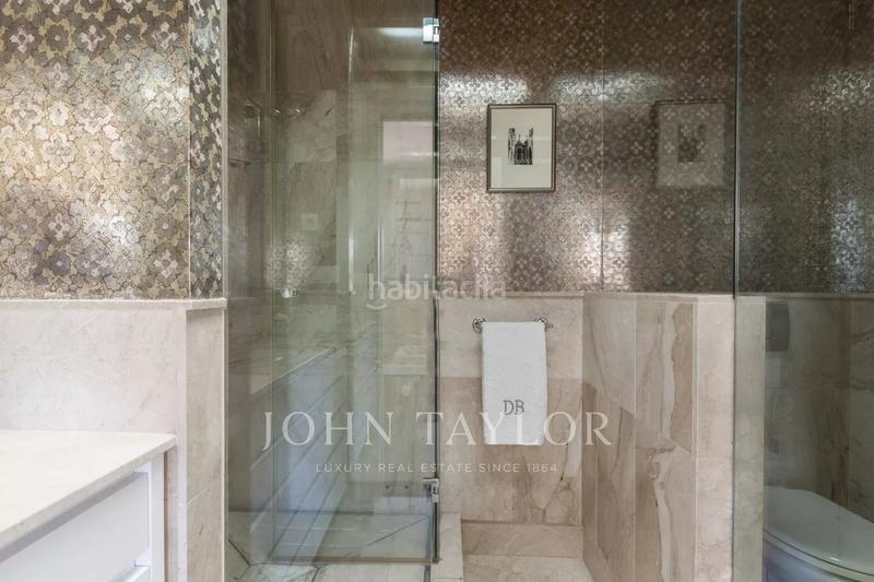 Foto 7c881d43-4e6d-4107-b736-44df7d0f4a7b. Lloguer dúplex amb calefacció aparcament a Nueva España Madrid