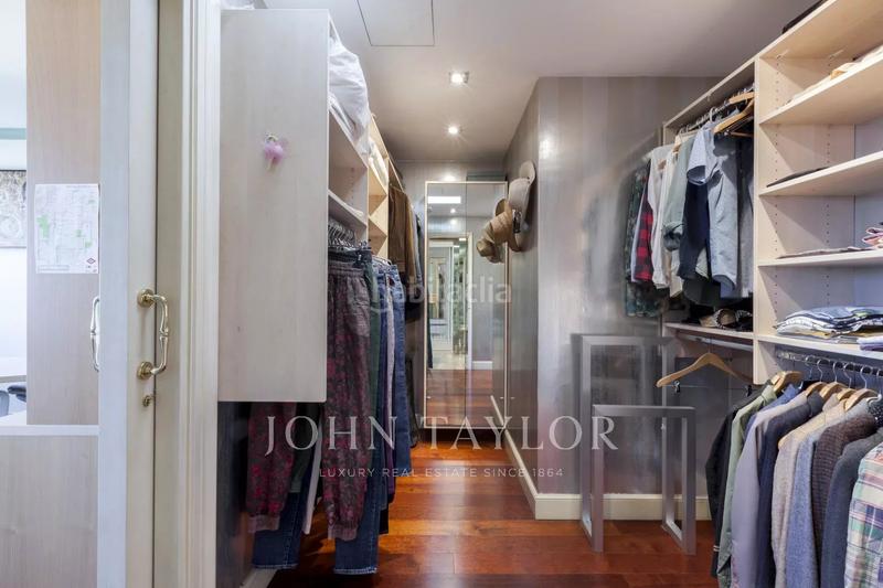 Foto 69f406ee-e93a-442c-8c53-830d0e58b6e6. Rent duplex with heating parking in Nueva España Madrid