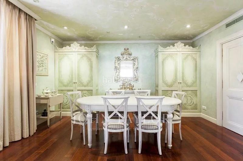 Foto 76e319dc-f2c1-4958-a192-32f7ac0f4e54. Rent duplex with heating parking in Nueva España Madrid