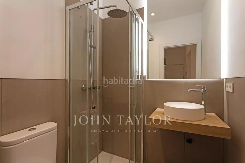 Foto 038e790e-6696-4cc1-be83-ea0e684e84d1. Piso en Universidad-Malasaña Madrid