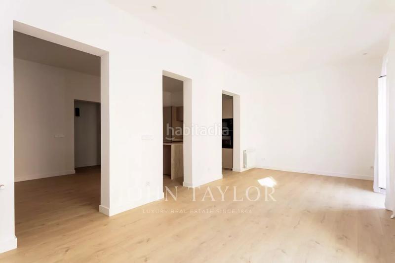 Foto 7b95144b-0d3e-4c69-9131-5ba896fa1ab5. Piso en Universidad-Malasaña Madrid