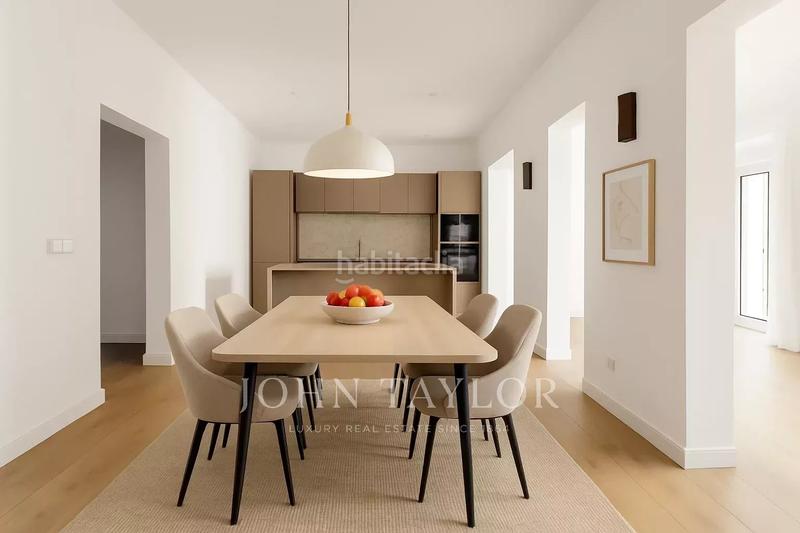 Foto e17a397f-b0dc-4005-8bda-5dedc3e4c4b3. Piso en Universidad-Malasaña Madrid