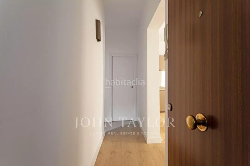 Foto fb4c0389-b50d-4390-897f-c9683252c95f. Piso en Universidad-Malasaña Madrid