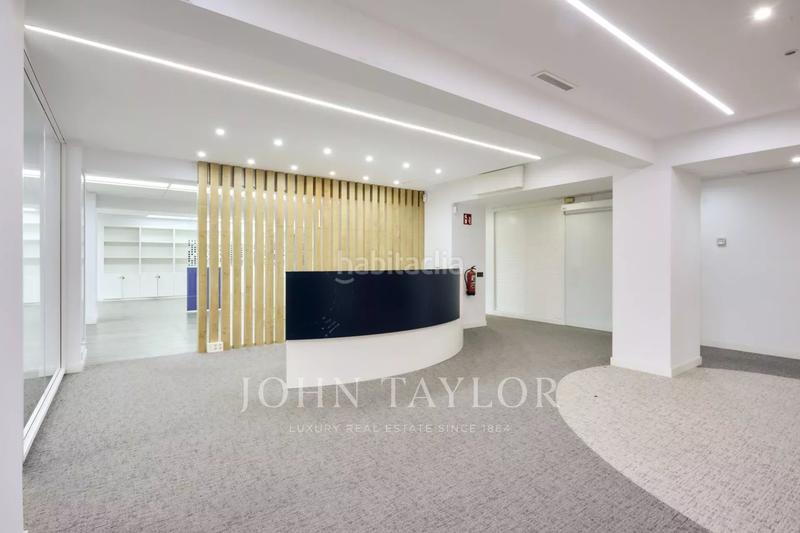 Foto 3ac8352a-5534-4815-905c-8f896ee17906. Rent office space with heating parking in Valdeacederas Madrid