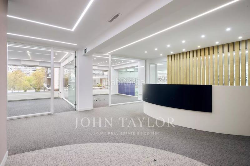 Foto cff2eec8-592e-408b-abff-0782ec0eb784. Lloguer oficina amb calefacció aparcament a Valdeacederas Madrid