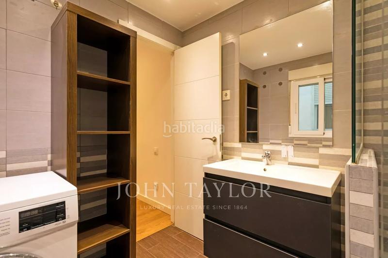 Foto a785520e-e921-47c2-9523-da7945207ae0. Miete etagenwohnung mit heizung in Justicia-Chueca Madrid