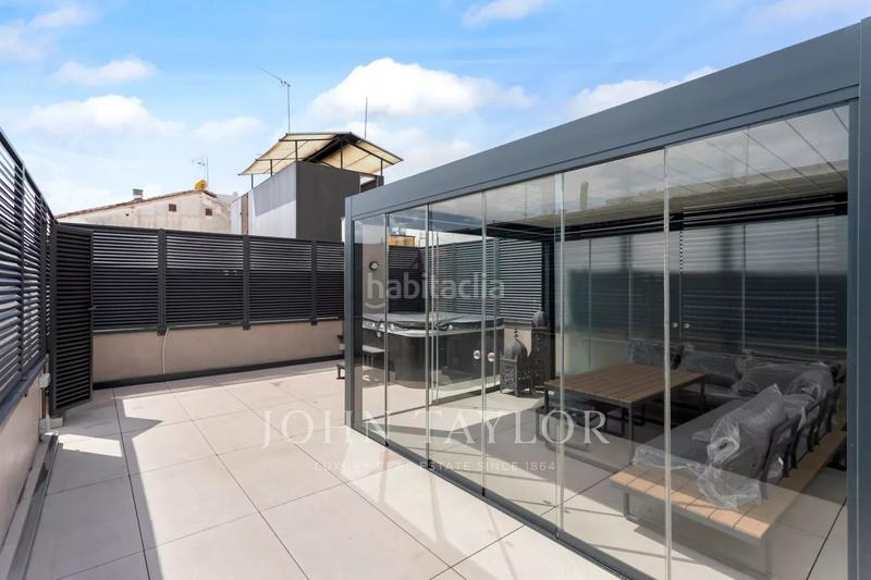 Foto 806023de-2725-4e13-920e-d4f51e36cb82. Attico con riscaldamento piscina in Sol Madrid