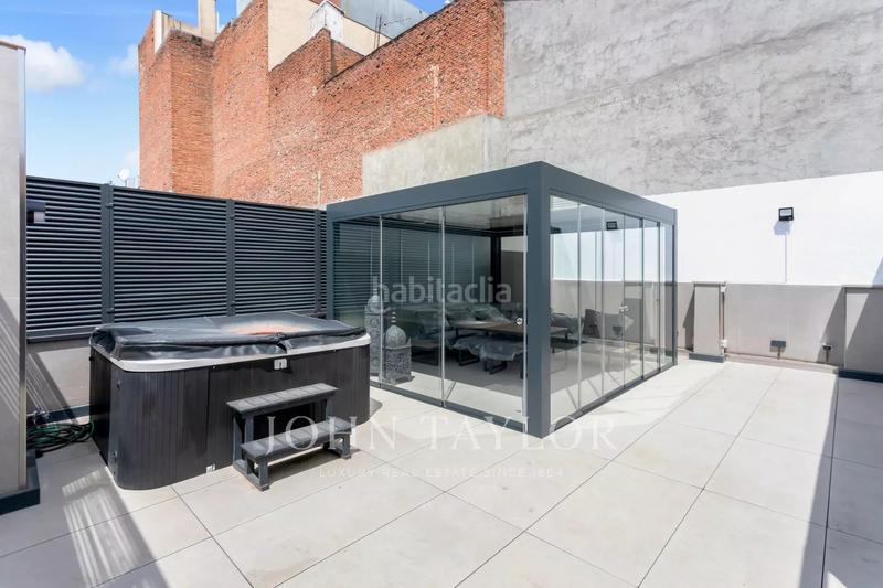 Foto bb245710-e9b1-4748-a902-daa33872d56a. Attico con riscaldamento piscina in Sol Madrid