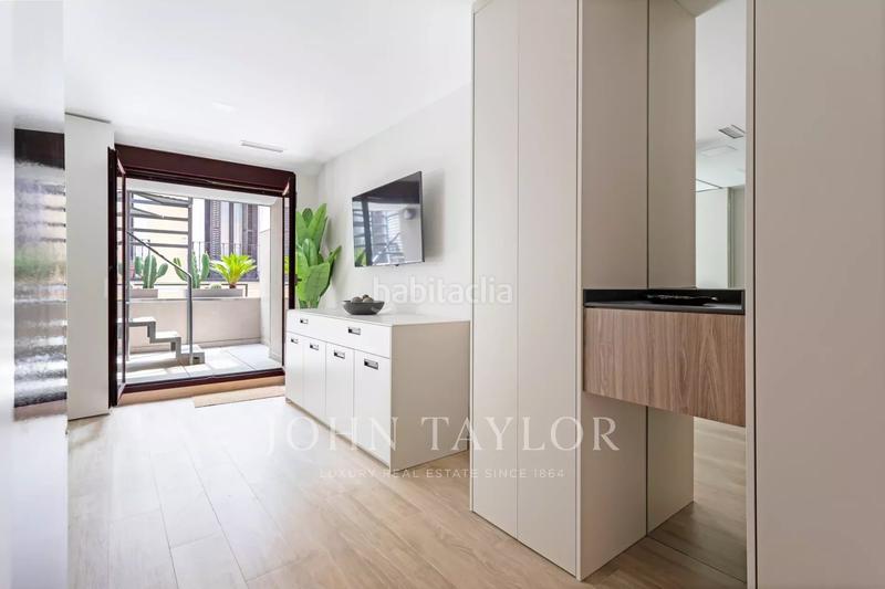 Foto d7736f7c-e25c-4801-a93d-966967734d8f. Attico con riscaldamento piscina in Sol Madrid