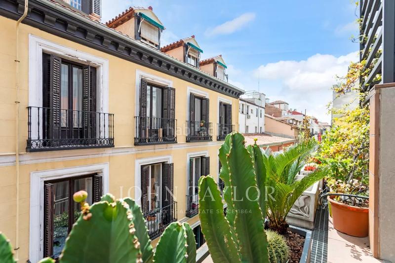 Foto e198f647-202f-42ce-a282-d47b067f171c. Attique avec chauffage piscine dans Sol Madrid