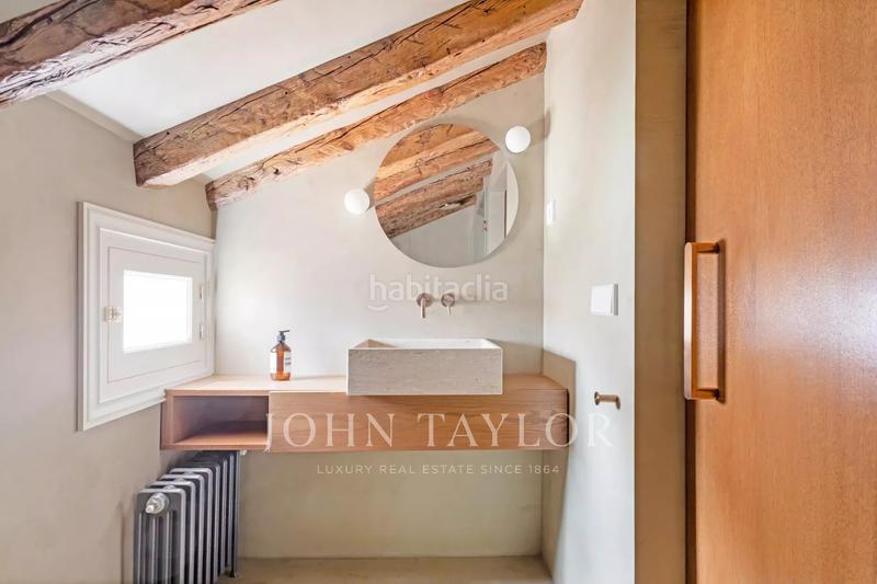 Foto 2374cbf8-9fdb-4325-a39e-b8380920cf69. Etagenwohnung mit heizung in Justicia-Chueca Madrid