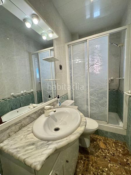 Foto 958256f4-2496-4d53-aa3d-c62a2b2239e1. Pis a Centre Prat de Llobregat (El)