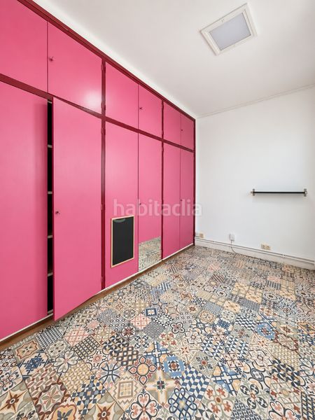 Foto 01460a44-a13a-4fb6-b2c0-be0184688200. Pis amb xemeneia calefacció a Sagnier-Plaça de Catalunya Prat de Llobregat (El)